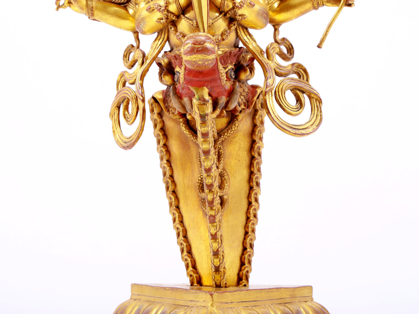 A majestic gilt copper vajra