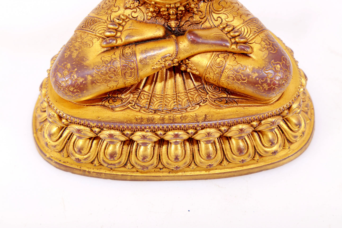 A majestic gilt bronze statue of Manjusri Bodhisattva