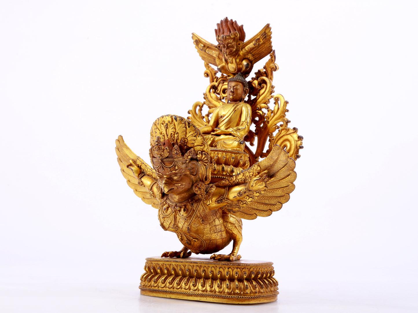 A majestic gilt bronze statue of Sakyamuni