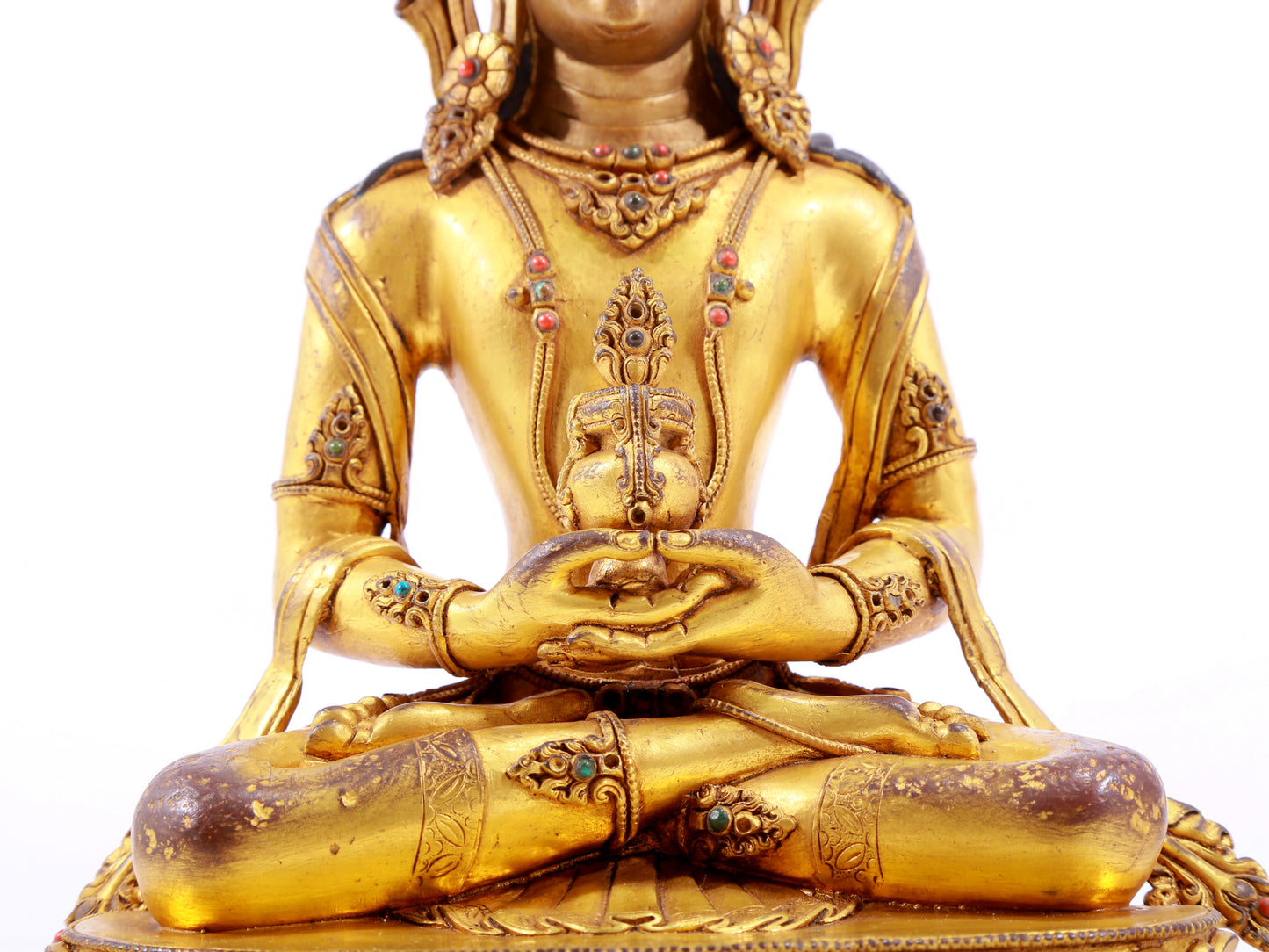 A solemn gilt bronze statue of Amitayus Buddha inlaid with hundreds of treasures