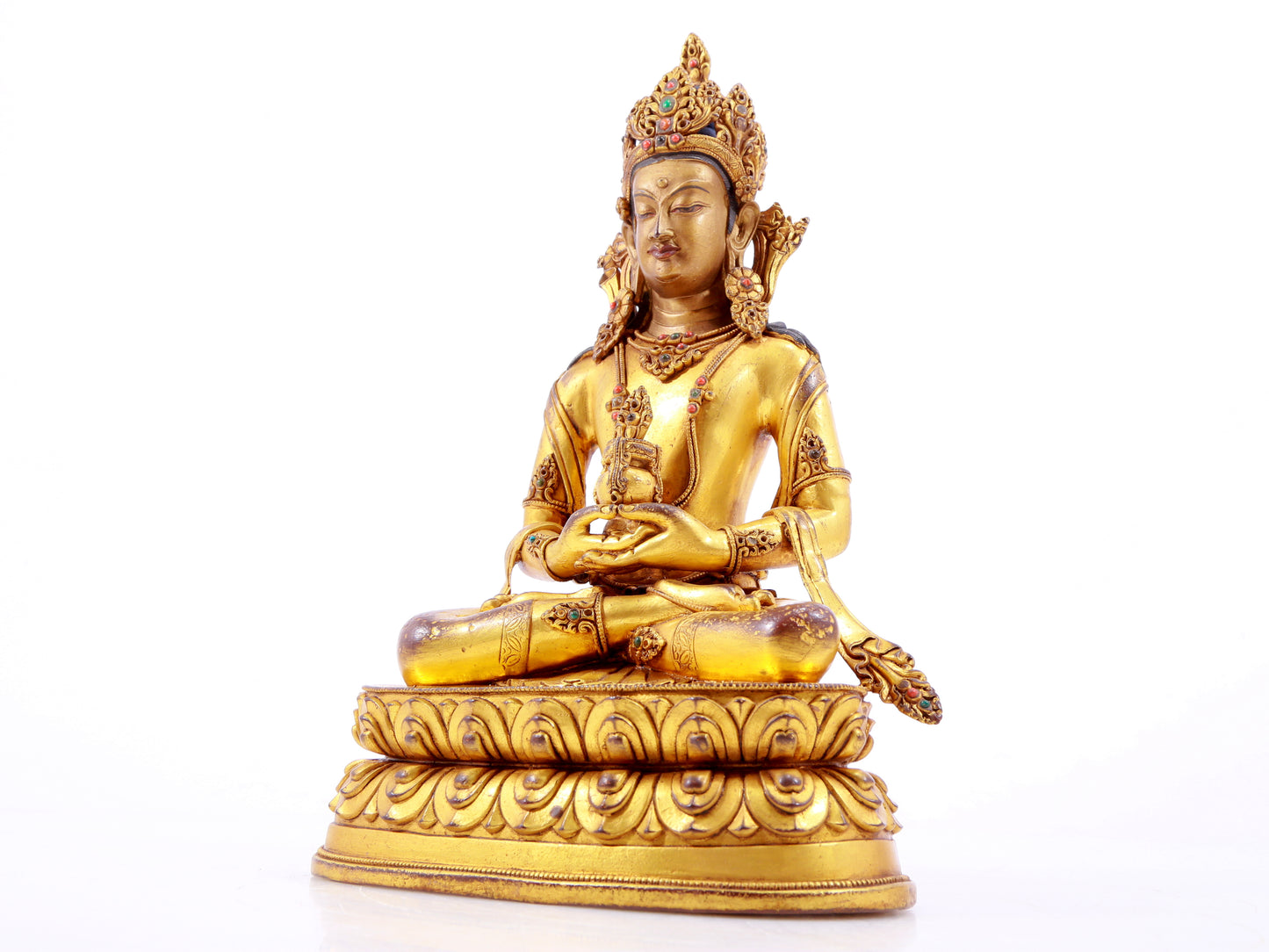 A solemn gilt bronze statue of Amitayus Buddha inlaid with hundreds of treasures