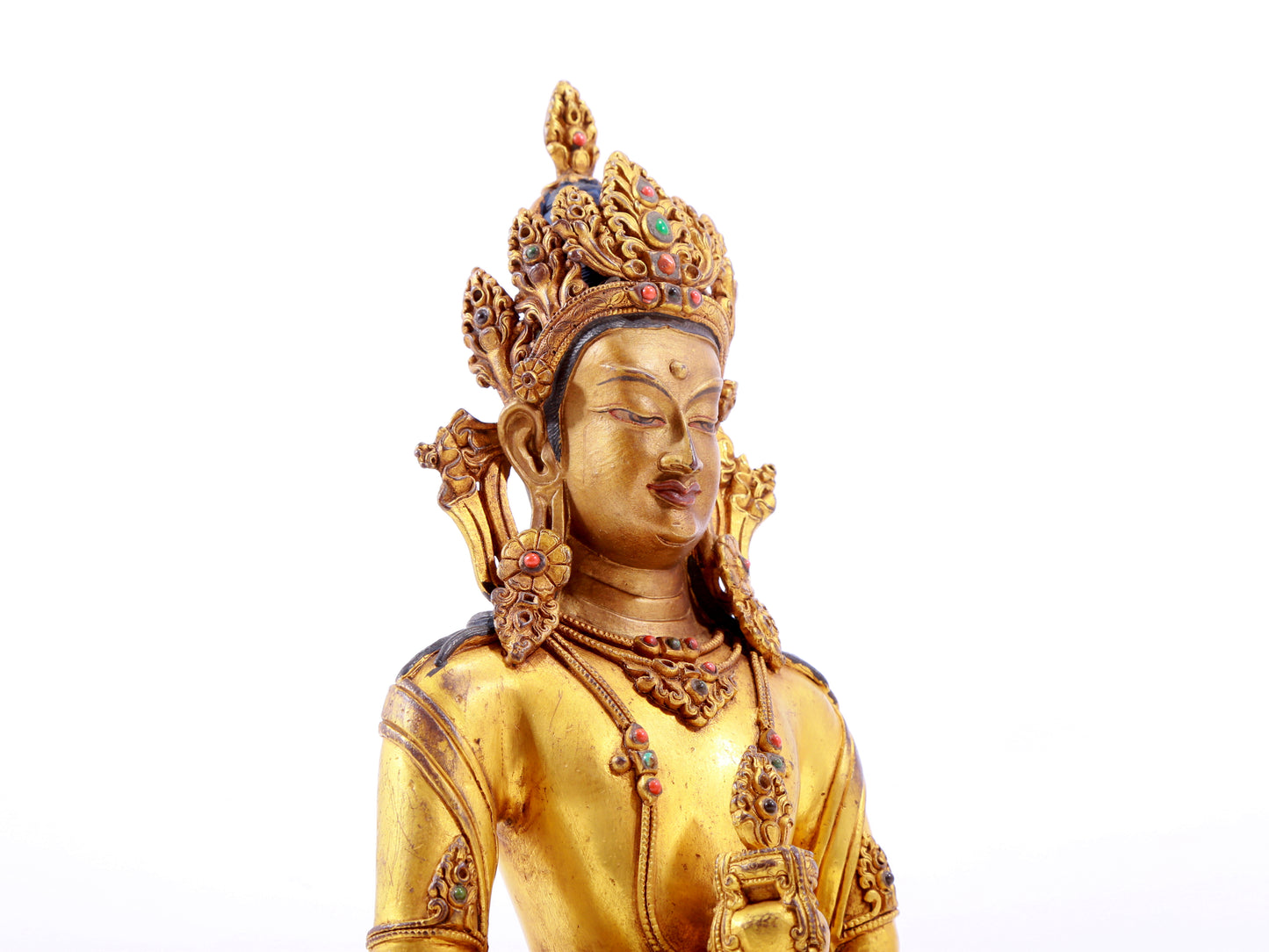 A solemn gilt bronze statue of Amitayus Buddha inlaid with hundreds of treasures