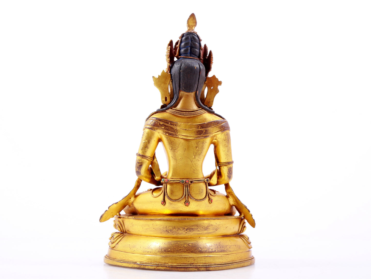 A solemn gilt bronze statue of Amitayus Buddha inlaid with hundreds of treasures