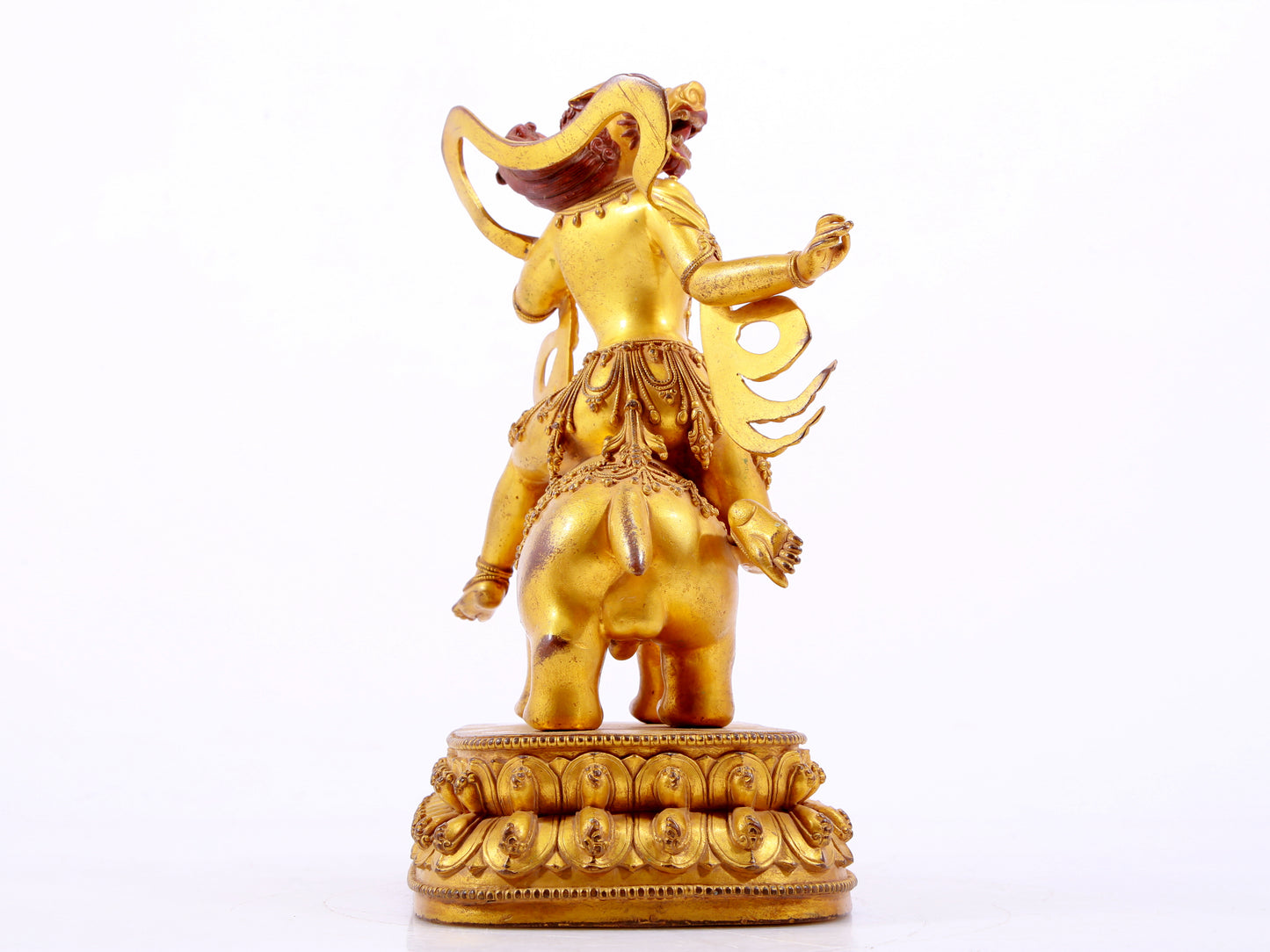 A majestic gilt bronze statue of the auspicious beast