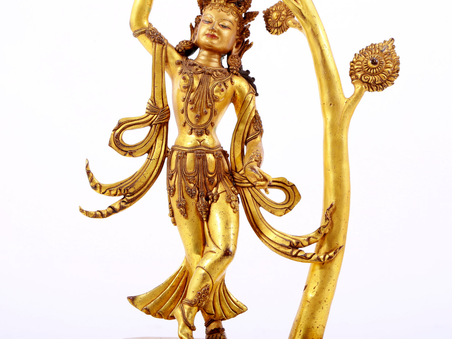 A solemn gilt bronze statue of Bodhisattva