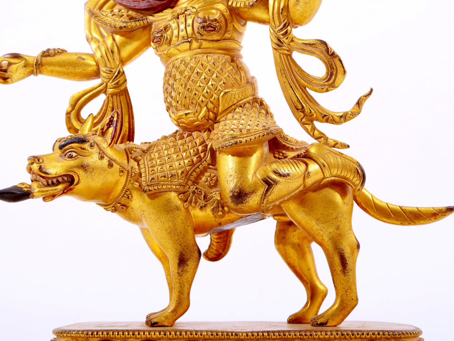 A majestic gilt bronze animal ornament