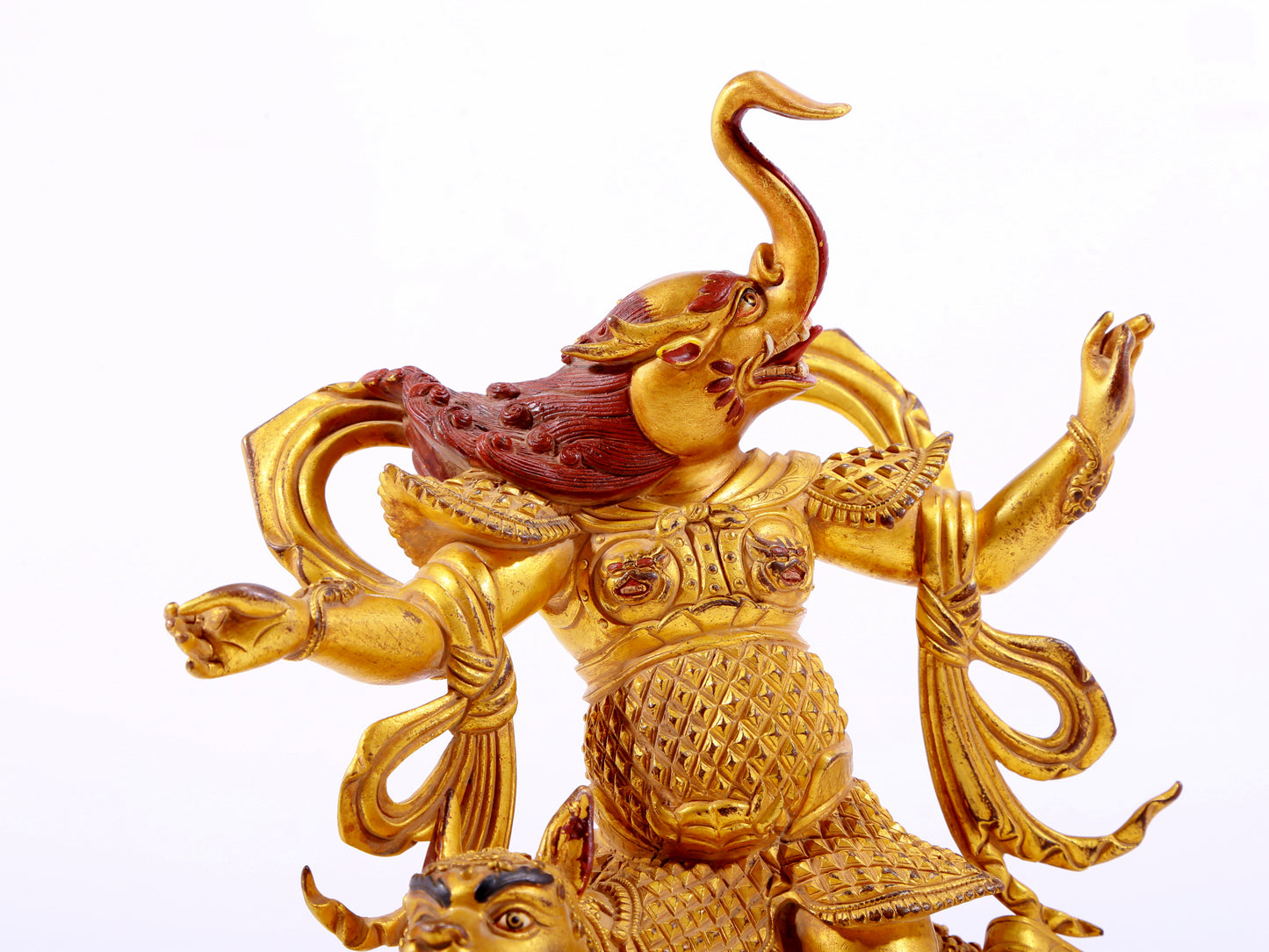 A majestic gilt bronze animal ornament