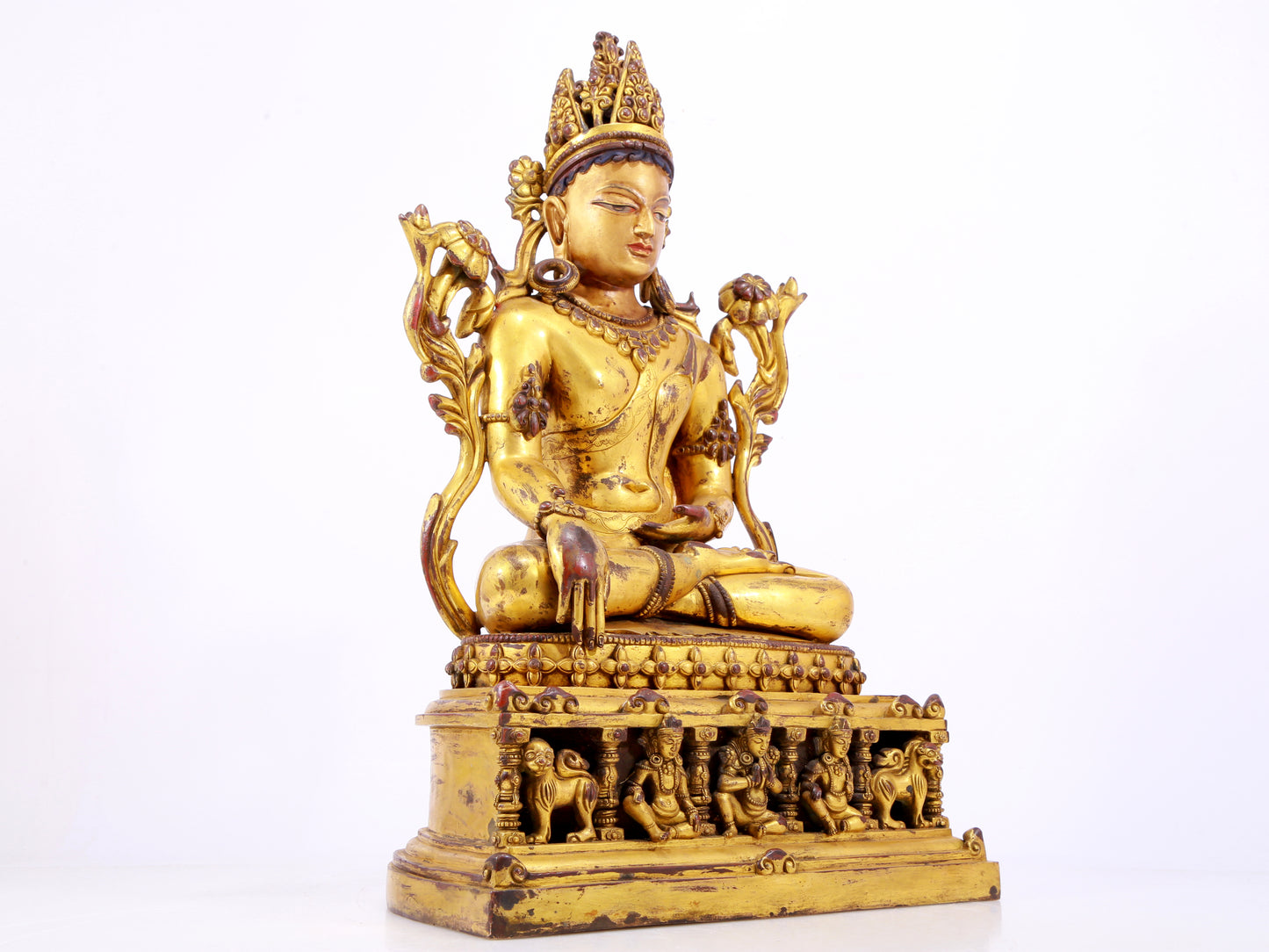 A majestic gilt bronze statue of Bodhisattva with inscription