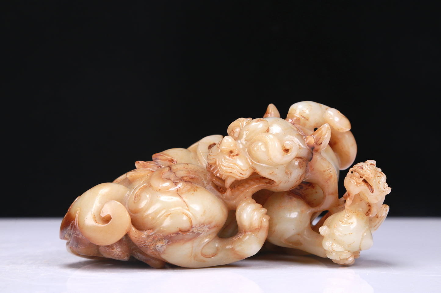 An Excellent White Jade Auspicious Beast