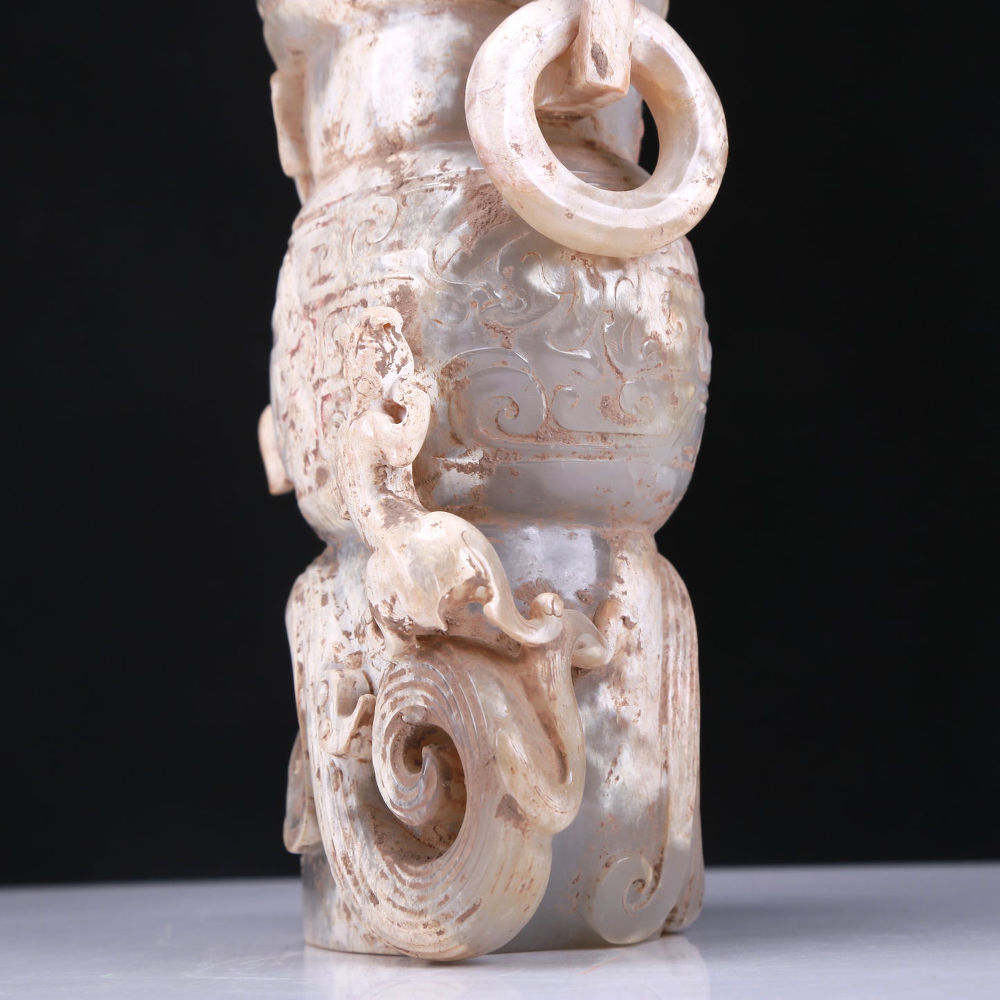 An Elaborate White Jade 'Dragon& Phoenix' Pot