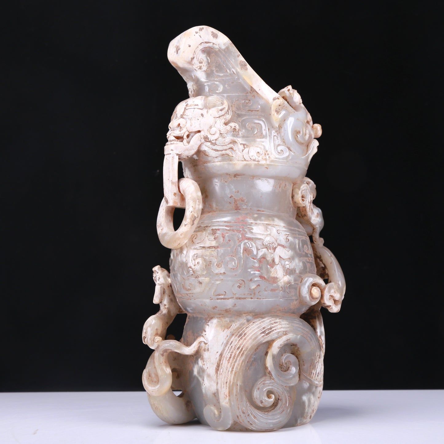 An Elaborate White Jade 'Dragon& Phoenix' Pot