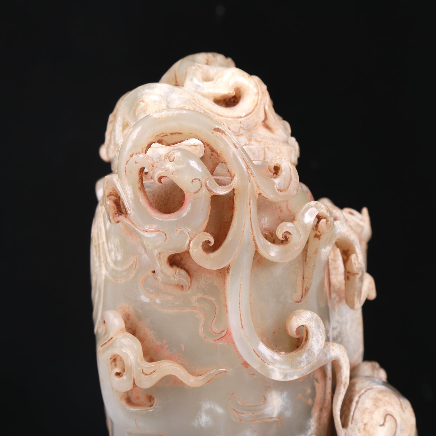 An Elaborate White Jade 'Dragon& Phoenix' Jar