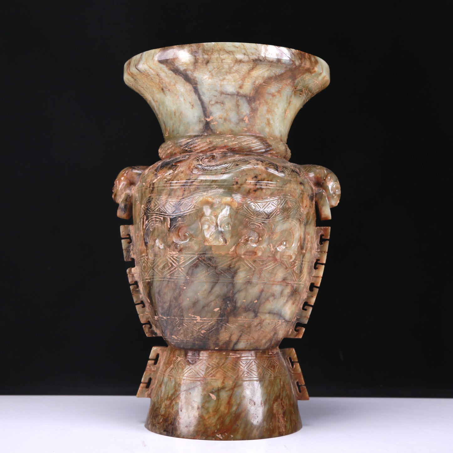 An Elaborate White Jade 'Dragon' Vase