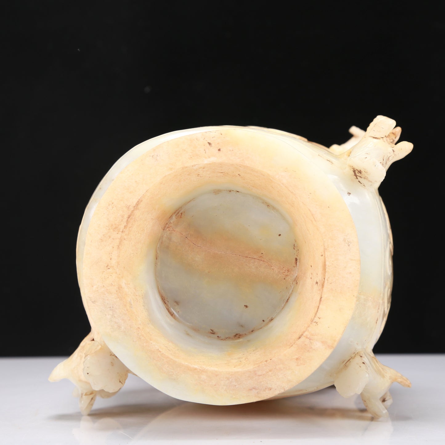 An Archaic White Jade 'Bird' Vase And Cover