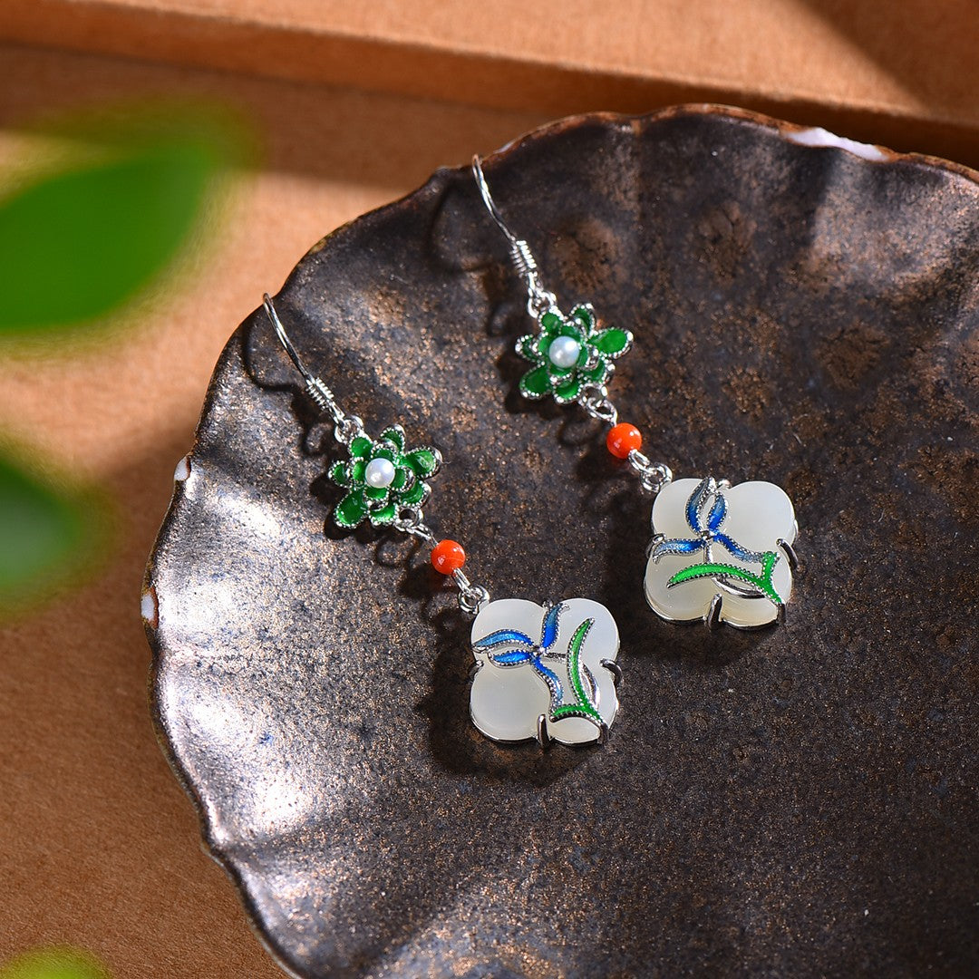 Silver inlaid Hetian jade enamel four-leaf clover earrings