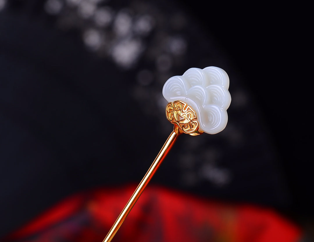 Silver gilt inlaid Hetian jade retro flower tag hairpin