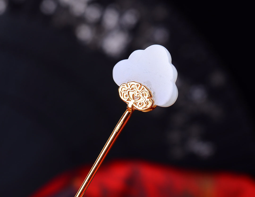 Silver gilt inlaid Hetian jade retro flower tag hairpin