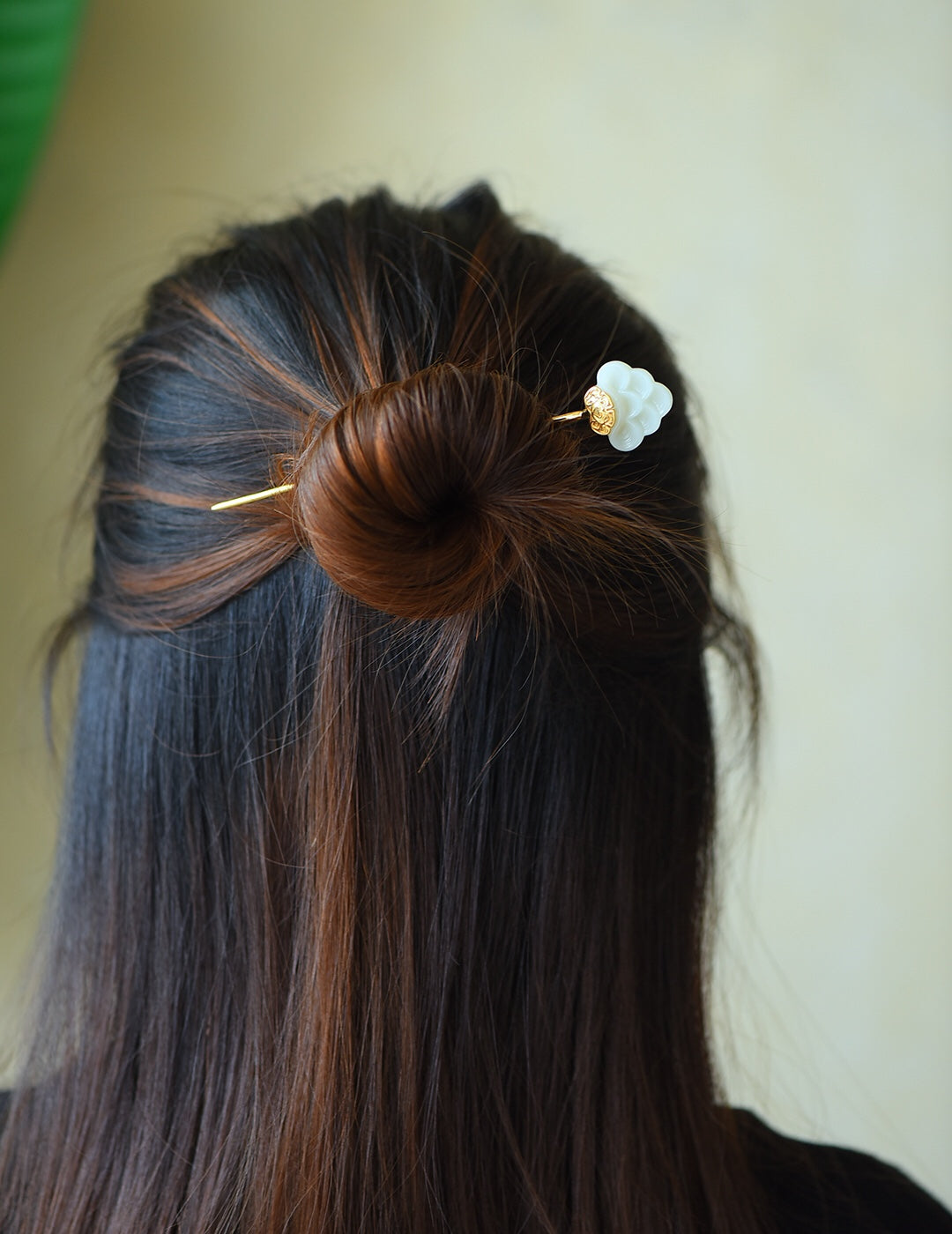 Silver gilt inlaid Hetian jade retro flower tag hairpin