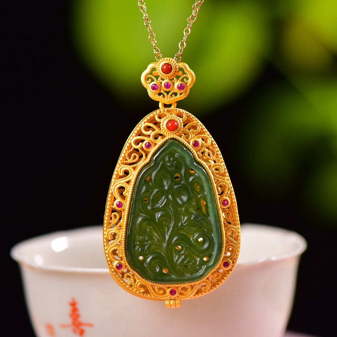 Gilt silver inlaid jasper hollow and multi-treasure sachet pendant