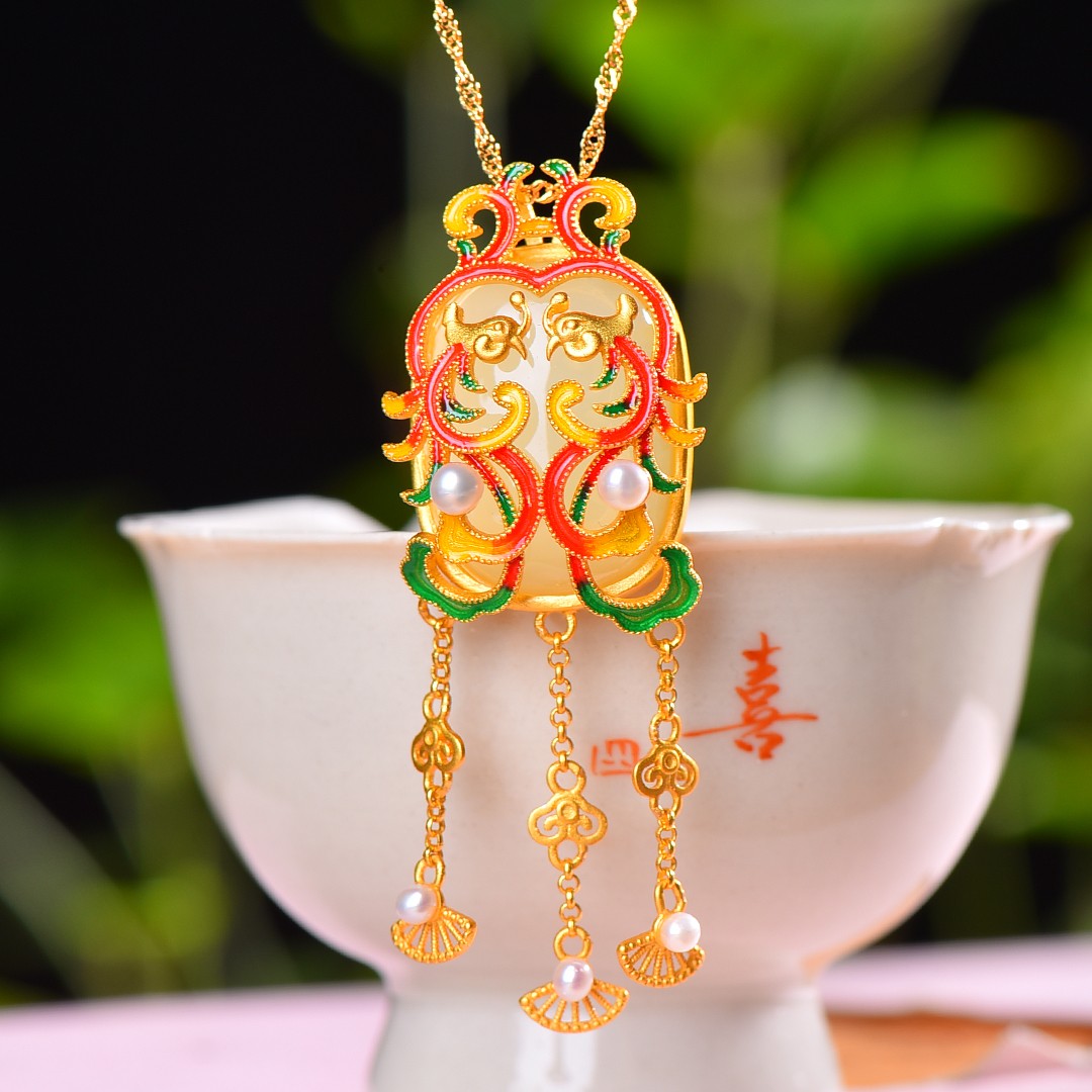 Silver gold plated Hetian jade pendant